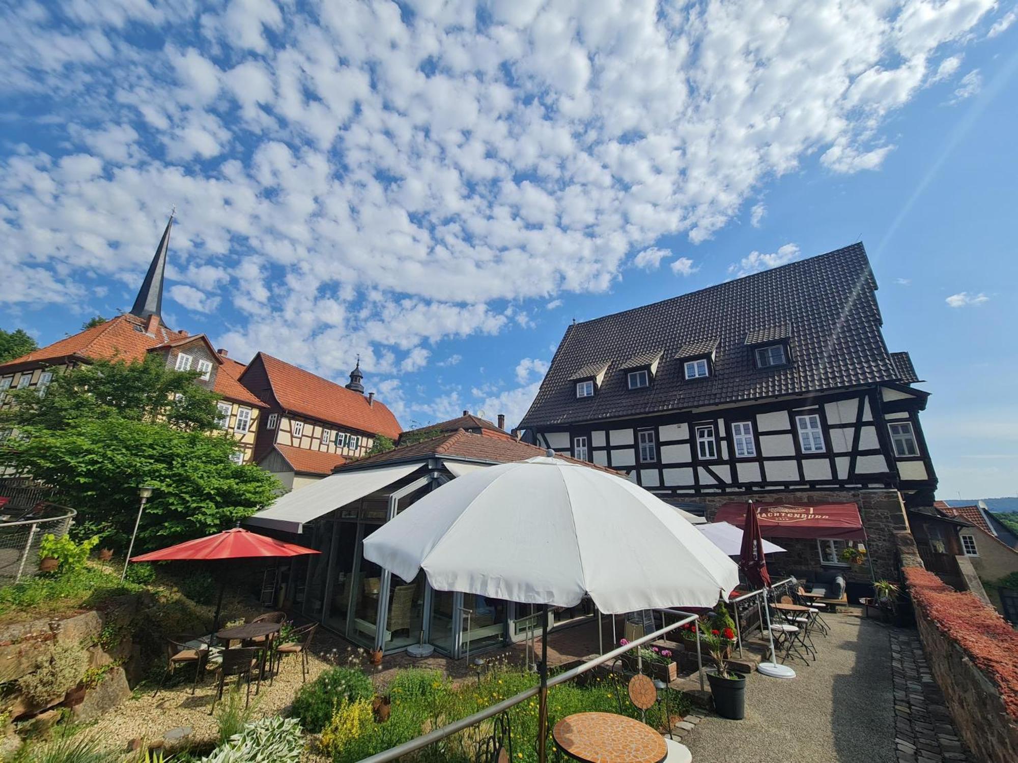 Hotel & Cafe Schachtenburg Schlitz Exteriör bild