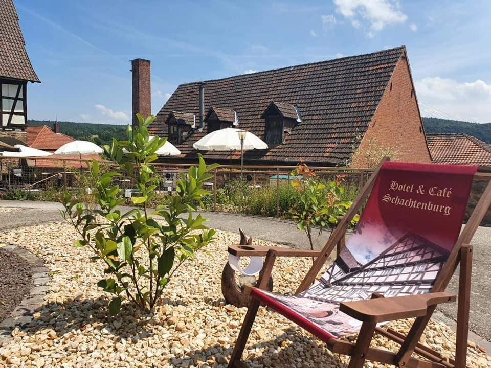 Hotel & Cafe Schachtenburg Schlitz Exteriör bild